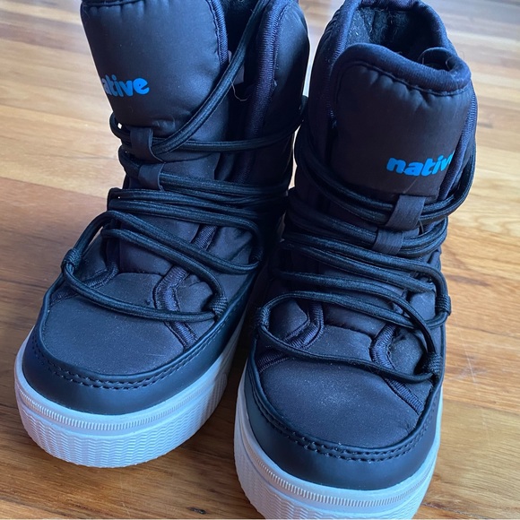 Native Boots Kids 10 Chamonix Black White Insulated Water Resistant Winter Snow - Picture 6 of 6